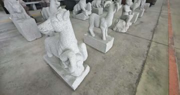 牡丹江芝麻白雕刻 十二生肖 异形雕刻