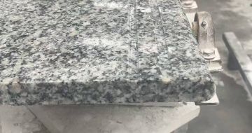 牡丹江芝麻白楼梯踏步 芙蓉白