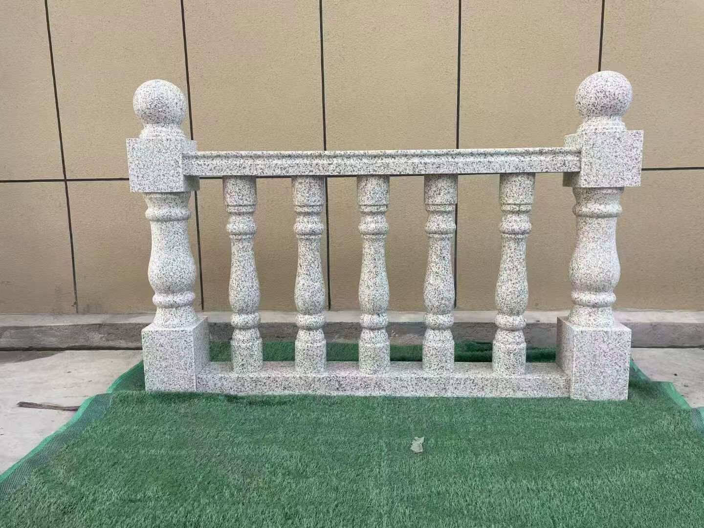 牡丹江芝麻白阳台栏杆 花岗岩栏杆