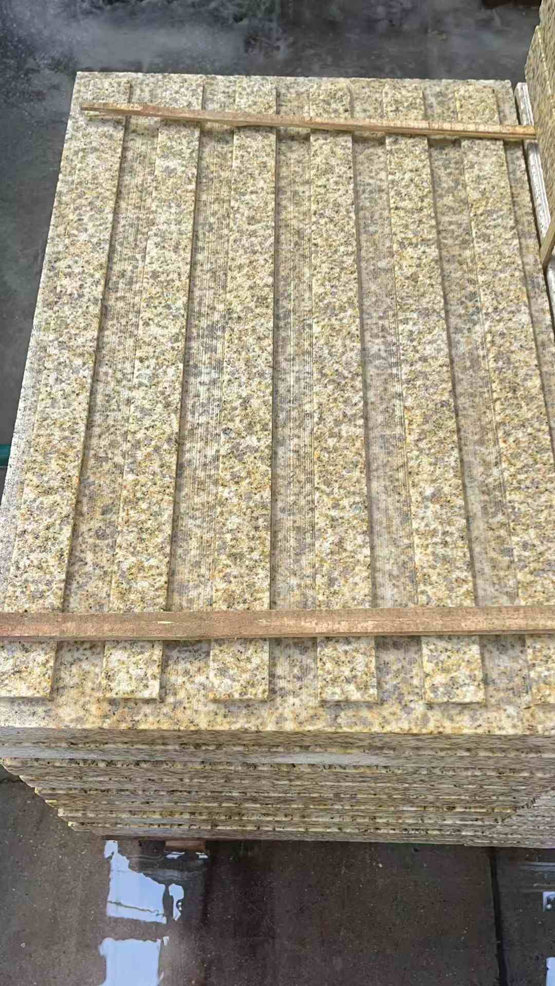 牡丹江黄金麻盲道 石材盲道